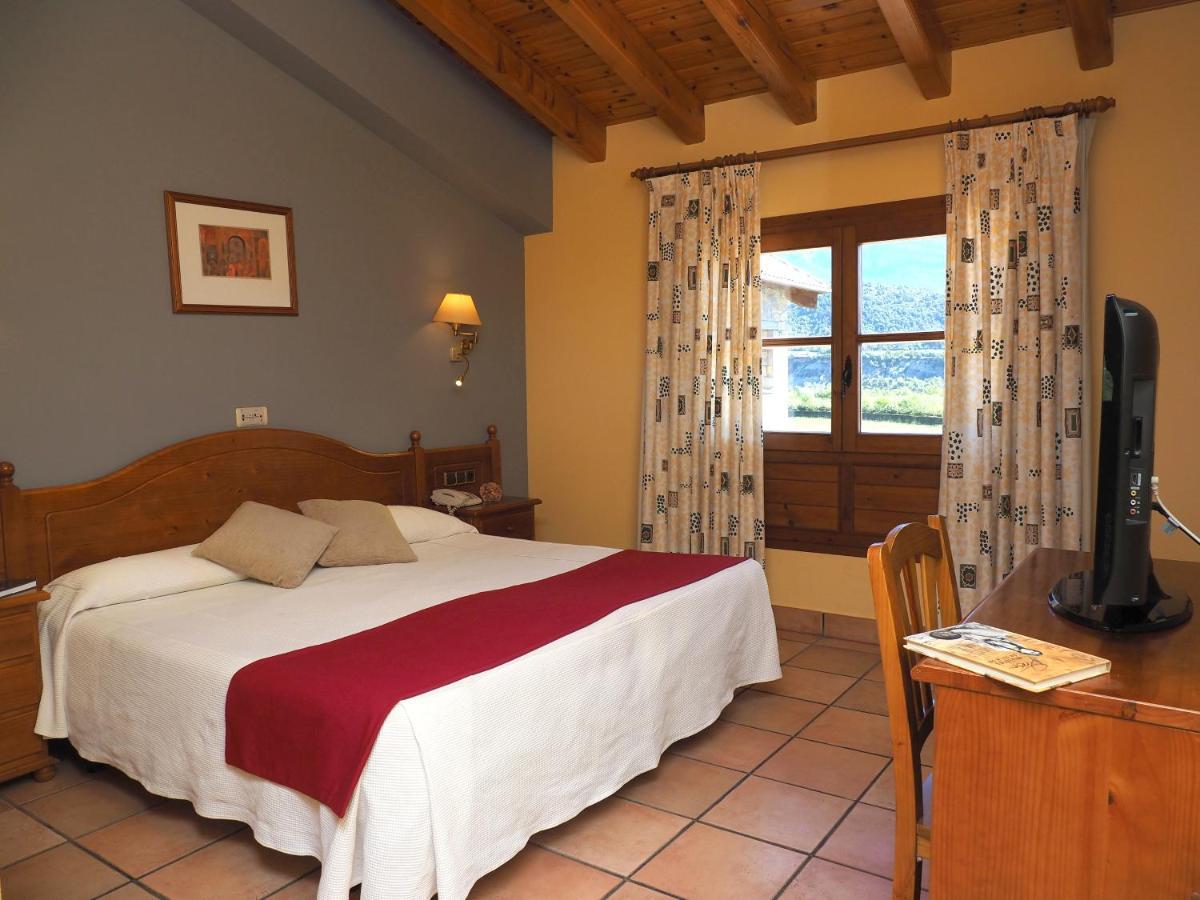 Hotel & Spa Pena Montanesa Aínsa Exterior photo