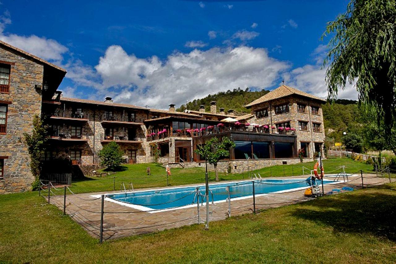 Hotel & Spa Pena Montanesa Aínsa Exterior photo